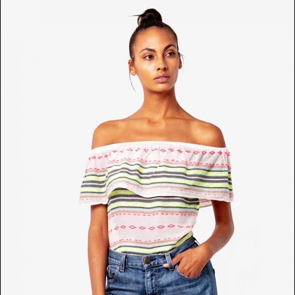 ASTARS • Bonita off shoulder Top sz S - Picture 2 of 9